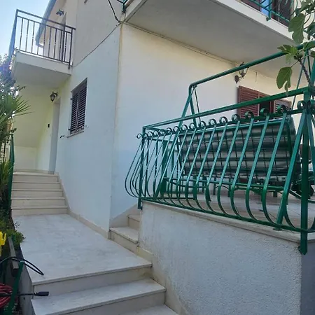 Zlato 70m From Beach! Τρογκίρ